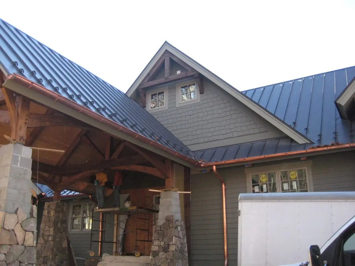 Craftsman Roofing team delivering quality roofing work in Farrel Corner